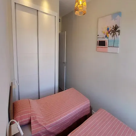 With Terrace And Sea View Apartment *